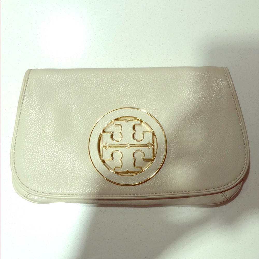 Tory Burch Cream Leather Clutch Purse/Bag